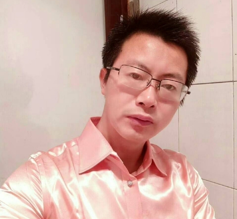 亮亮的第一张照片--莆田相亲服务中心