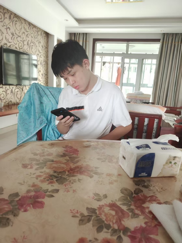 铁在烧的第一张照片--莆田相亲服务中心