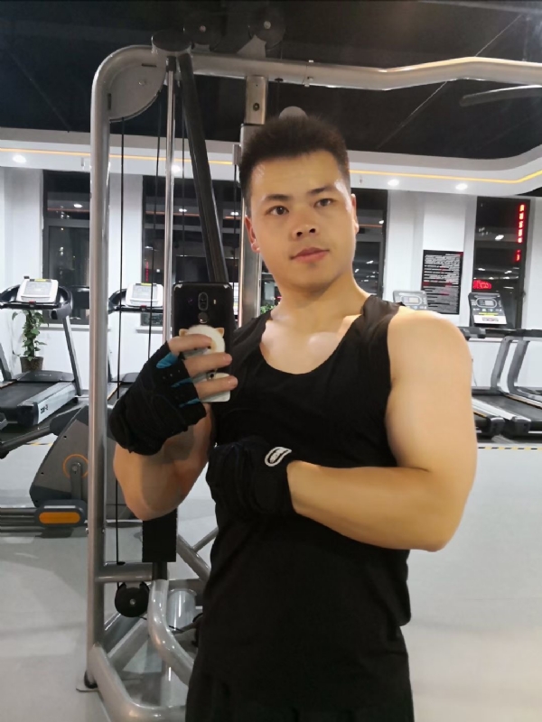 范迪塞尔的第二张照片--莆田相亲服务中心