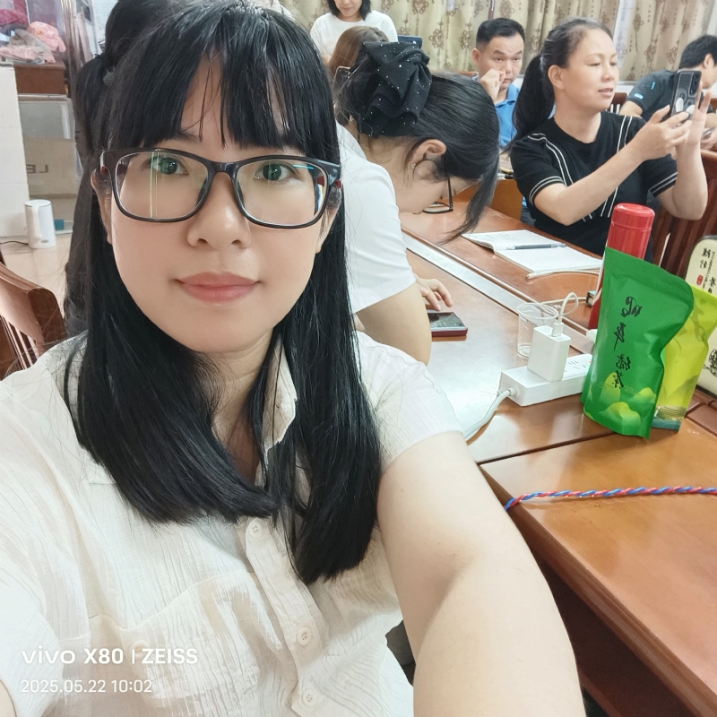 雯城慧敏的第一张照片--莆田相亲服务中心